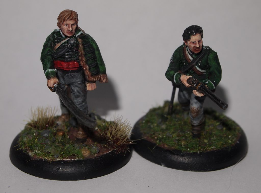 Miniatures representing representing Major Sharpe and Sgt Major Haper from the Sharpe tv series.