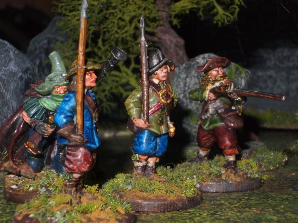 28mm 17th century pikemen and muskateer miniatures.